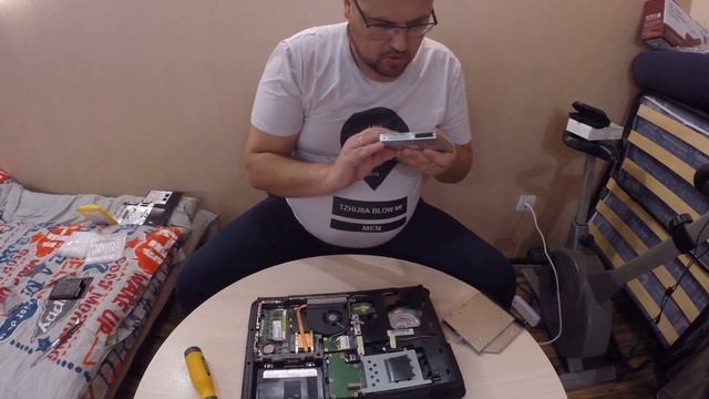 ЗАМЕНА DVD ROM  на  HDD  НА НОУТБУКЕ  ASUS.