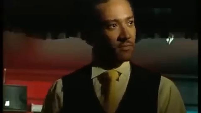 Personne Ne Me Donne Des Ordres _ Nobody Gives Me Ordres. ?