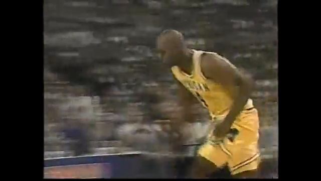 College Basketball NCAA Championship 1993 Michigan Vs. North Carolina