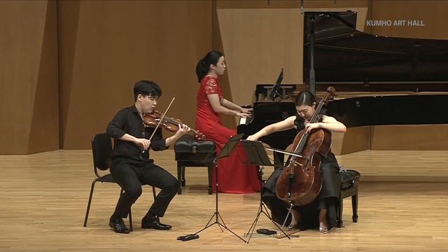 [금호영체임버] A. Dvorak Piano Trio No.3 In F Minor, Op.65 / 트리오 뮤토