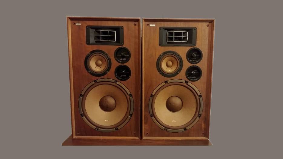 Pioneer CS-E700 Новый фильтр с корректировкой