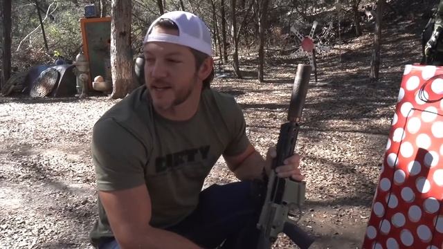 Пистолет Грязного Гарри взорвался при стрельбе- Разрушительное ранчо.