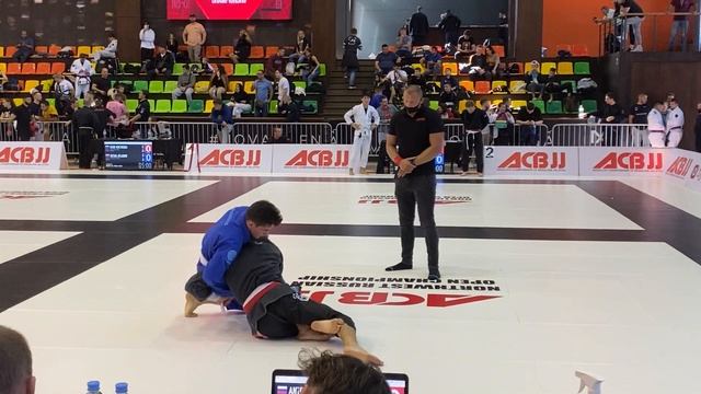ADULT GI-WHITE/75 Kg Финал . Суриков Антон - Ильяз Хамзатов ( Berkut BJJ Team)
