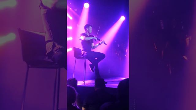 Love Me Like You Do- Robert Mendoza (cover ) Live