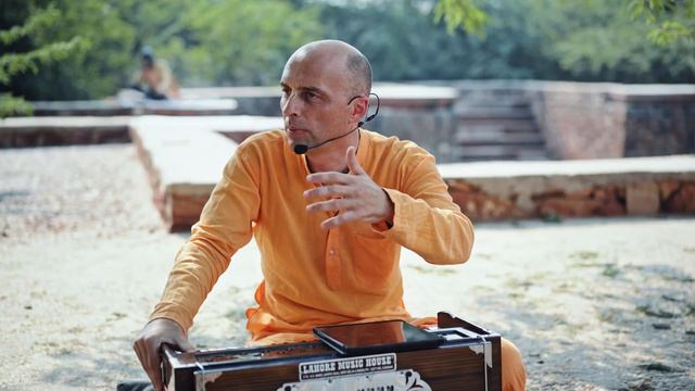 Ватсала Прабху о том, кто такой истинный Кришна и о служении Ему. Отношения между вайшнавами.