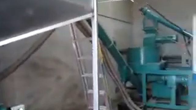 Peleciarka Mikrom.MP4