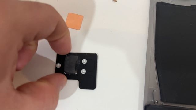 12' Macbook Cooling Mod