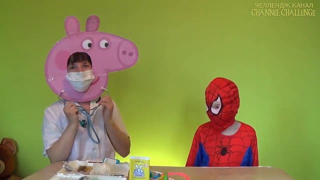 Свинка Пеппа  лечит Человека Паука  Мультик Для Детей