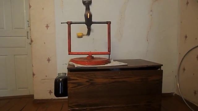 Эффект Джанибекова 05