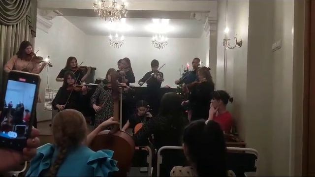 Концерт к Новому году ( 25 декабря 2023).Детская школа искусств № 4 .Нижний Новгород.