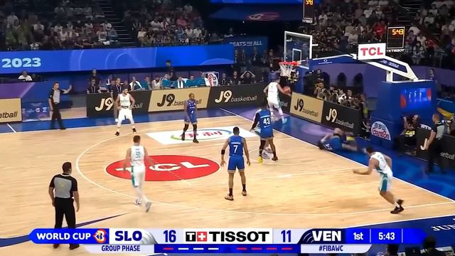 То что делает Дончич не укладывается в голове.  С каждым годом он становится страшнее.