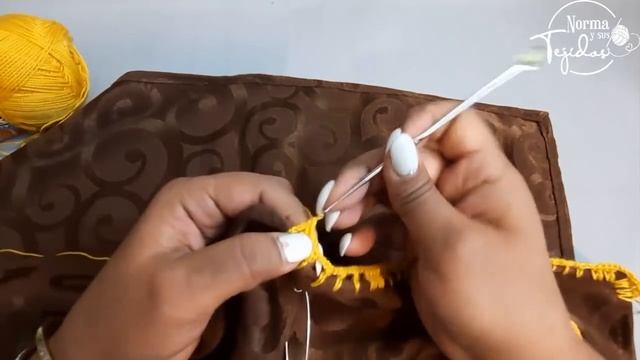 Puntilla A Crochet Mostaza