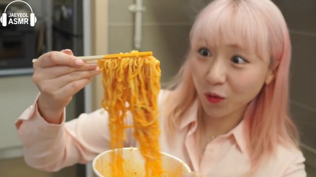 ASMR ICE CREAM PINK BLUE PARTY 다양한 블루 핑크 아이스크림 젤리 먹방 DESSERTS JELLY CANDY MUKBANG EATING SOUNDS 咀嚼音