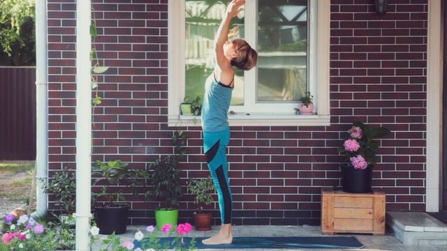 Сурья Намаскар + Капотасана