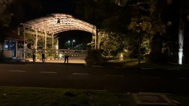 Том Ям в кокосовом орехе, рестораны и шоппинг в Nusa Dua, пляж в отеле Айода Резорт Бали