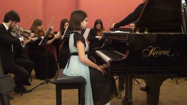 Beethoven - Piano Concerto No 1, Part 1. Vera Selivanenko, Tchaikovsky Orchestra, Cond. S. Luran