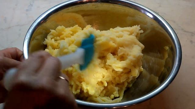 Котлеты картофельные - быстро, просто и вкусно.