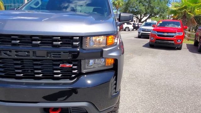 Chevrolet Silverado Trail Boss Custom 