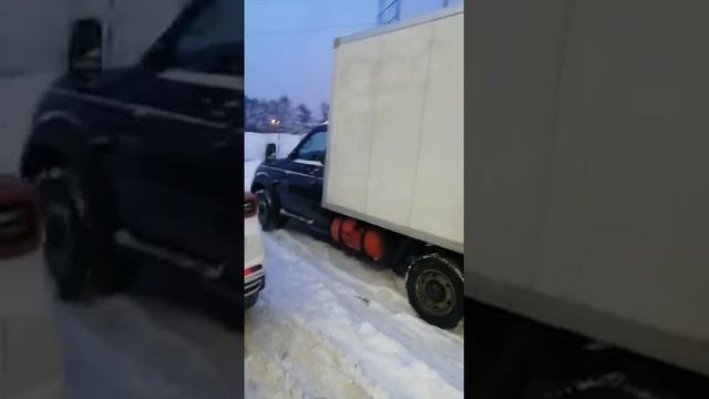 Грузоперевозки в Москве с заботой о клиентах: наши автомобили обслуживаются у официальных дилеров