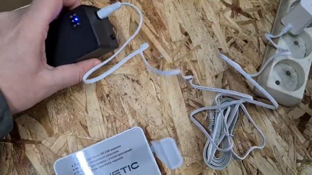 ИБП для роутера DEXP WF 4400. Решение для тех, кто имеет перебои с электроэнергией