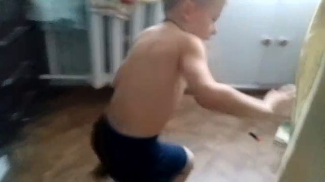 РЕБЯТА ! это видео просто так, завалялось у меня, посмотрите!