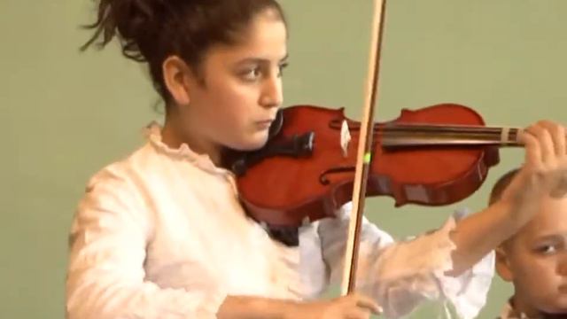Детски цигулков ансамбъл 