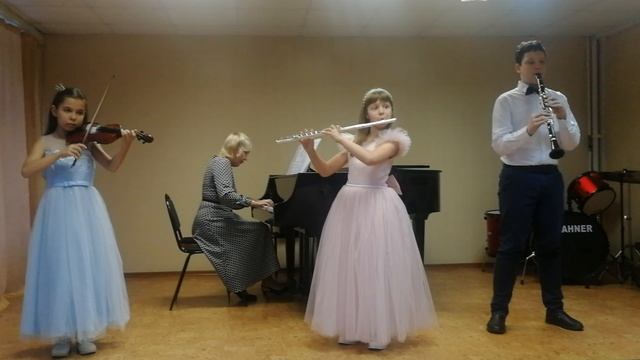 Ансамбль,, Созвучие 