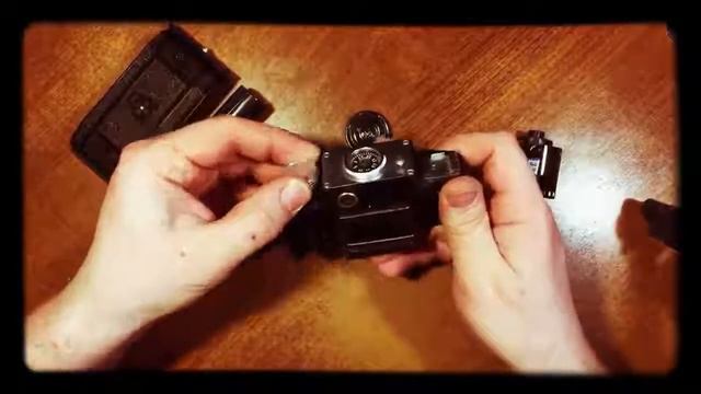 Фотоаппарат «Смена» 1957 года. Устройство и зарядка