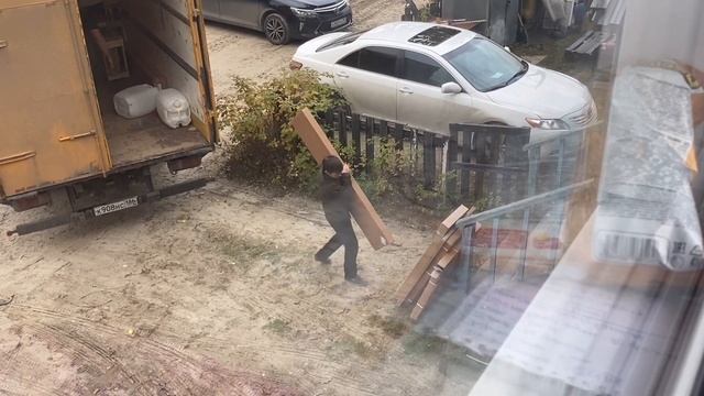 ВЛОГ: С возвращением! | Привезли новую мебель, будем собирать #влог #семья