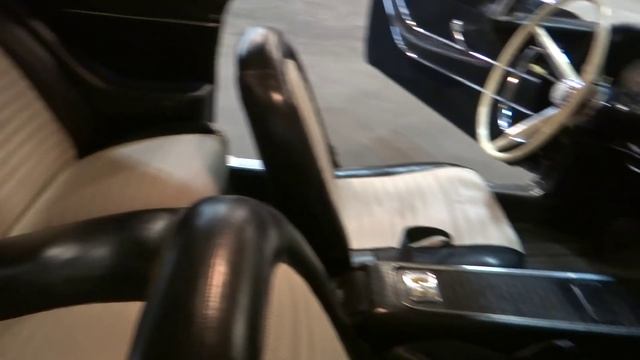 1959 Ford Thunderbird