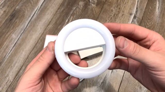 Universal Selfie LED Ring Flash Light For Mobile Phones - Aliexpress Unboxing (Quick Look)