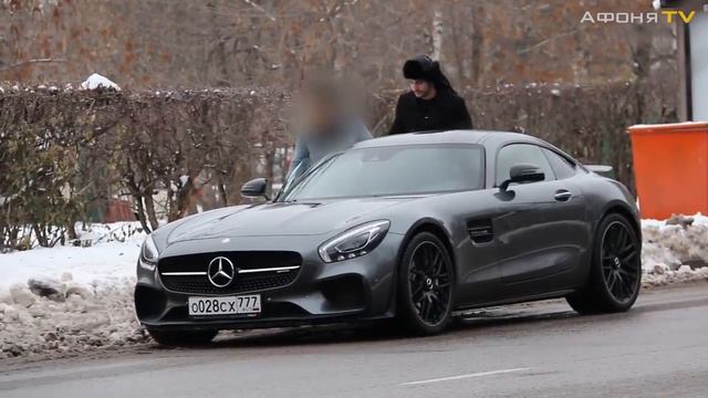 Девушка у которой есть парень - повелась на Mercedes AMG GT!