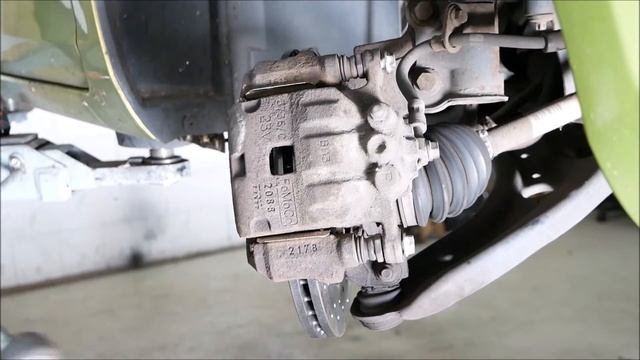 Ford Fiesta MK 7 Bremsen Vorne Wechseln | Anleitung | Drehmomentwerte | Replace Front Brakes