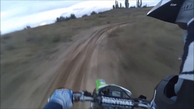 Kawasaki KLX450R. Кантри кросс.