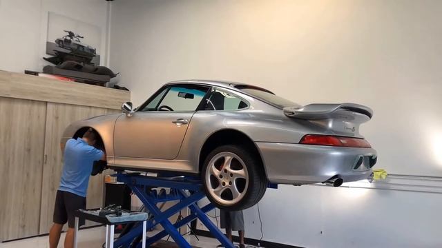 RESTORATION DETAILING 1997 Porsche 993 Carrera 4S