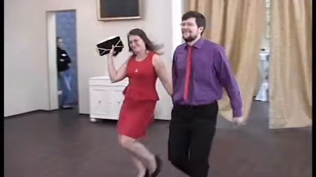 ТАМАДА НА СВАДЬБУ СПБ, ведущий свадеб . Встреча молодоженов без каравая.