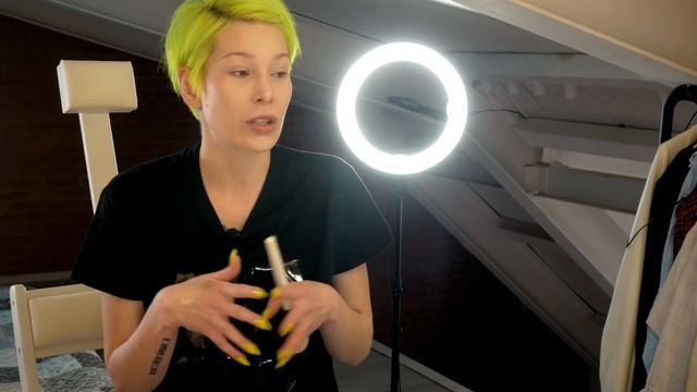 Подготовка лица к макияжу. Тонирование средней плотности