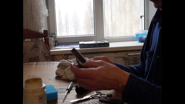 Самодельный ремонт амортизатора стиральной машины с применением в узлах трения пористой резины.