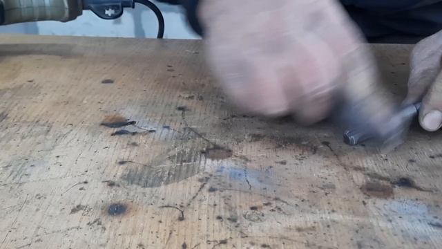 Простая и полезная самоделка своими руками не выбрасывайте сломанный бур