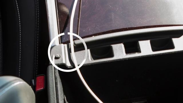 2016 Infiniti Q70 - USBiPod Interface