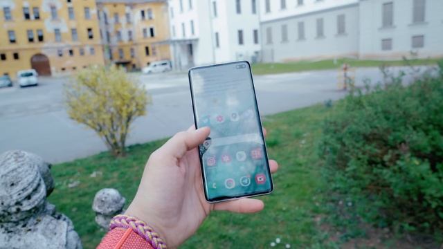 Samsung Galaxy S10+ ВМЕСТО S20+ | Год спустя
