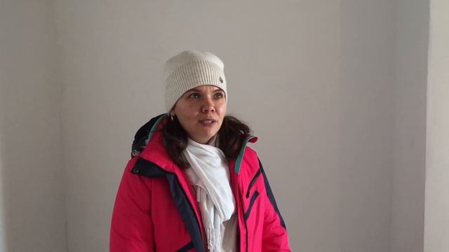 Отзыв Лейсан Шариповой на работу Вячеслава по оштукатуриванию и шпатлеванию стен в квартире