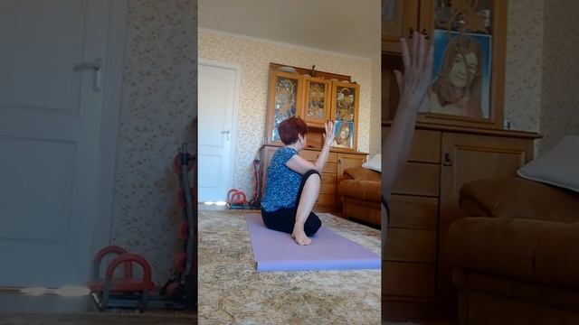 Йога для активных бабушек