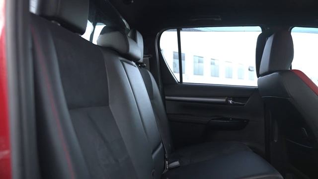 Hail To The King! | 2022 Toyota Hilux GR-S 2.8 4x4 AT Review | ZigWheels.Ph