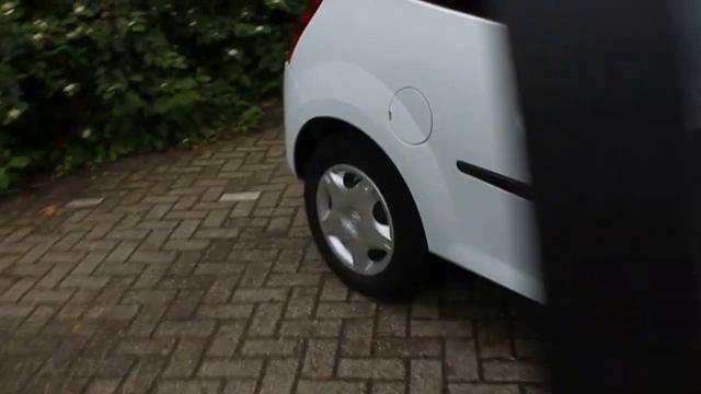 Renault Twingo 1.2 16V Www.autosencampers.nl