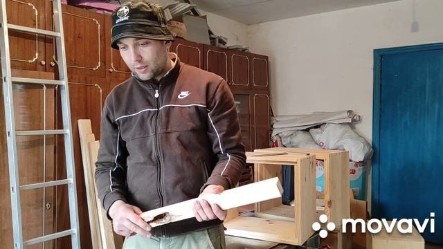 Заделка сучков на ульях ремонт ульев...