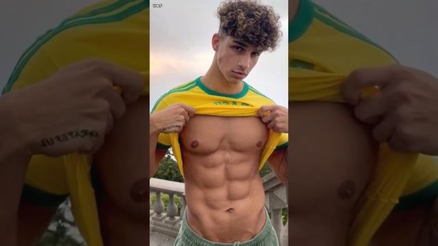 Sepanta Arya|Dutch Super Model|Wiki, Physique Ideas