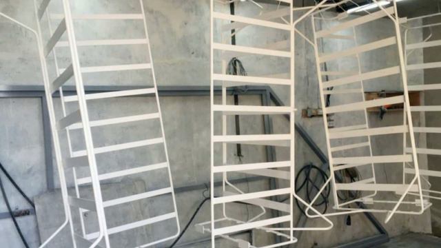 Покраска металлической мебели