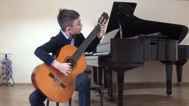 Играет Кирилл Коваленко