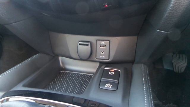 YP68 XHB   Nissan X Trail 1 6 Dig T N Connecta 7 Seats